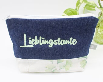 Kosmetiktasche Lieblingstante Geschenkidee Jeans bestickt Patsellgrün Ginkoblätter Handmade