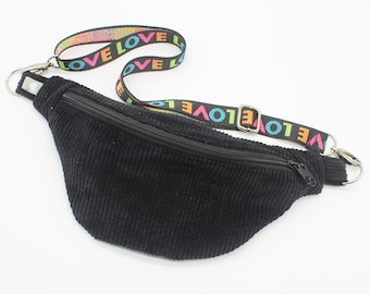 Bauchtasche Cord Schwarz Gürteltasche LOVE Handmade Unikat Crossbody Bag Canvas Geschenkidee