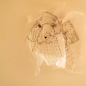 Geborduurd hondenportret, aangepast handgestikt huisdierportret, gepersonaliseerd hondenportret, hondenliefhebber cadeau, geborduurd portret door polykatoikia afbeelding 5