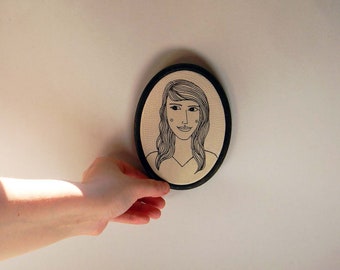 Custom embroidered portrait, hand embroidery girfriend portrait for birthday, anniversary, engagement gift ideas, Custom Embroidery Hoop art