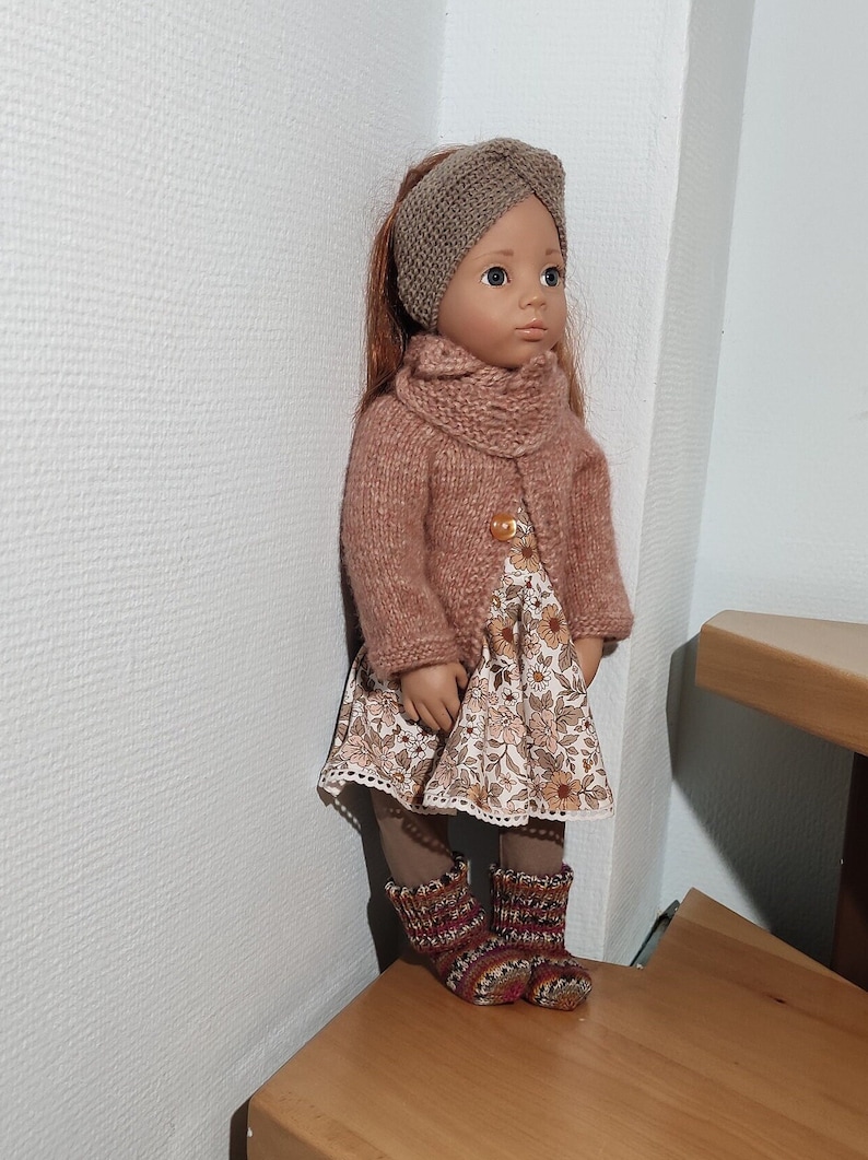 Puppenkleidung, Kleid, Jacke ,Leggings ,Haarband. Bild 1