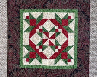 QUILTED Holiday Wall Hanging 31" x 31" New!!!