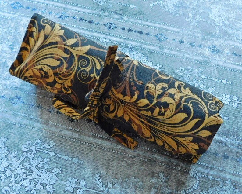 Makeup Brush Holder Chocolate Brown Brush Roll Crochet Hook Case Brush Holder Makeup Artist Case Travel Bag Makeup Brush Roll