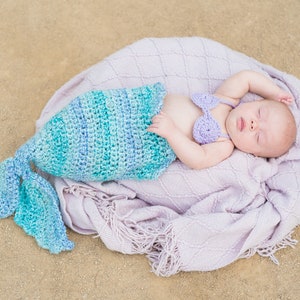 Ensemble bébé sirène/Princesse Ariel personnalisable (haut de bikini, queue de sirène)