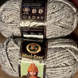 2 Stränge Lion Brand Wool-Ease Dick & Schnell sperriges Garn Grau Marmor Stricken Häkeln Weben Handwerk Neu