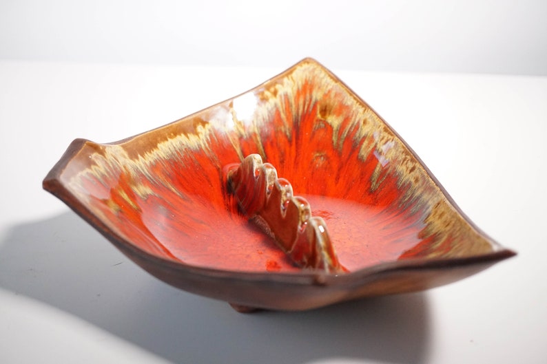 Vintage ceramic large signed California USA ashtray