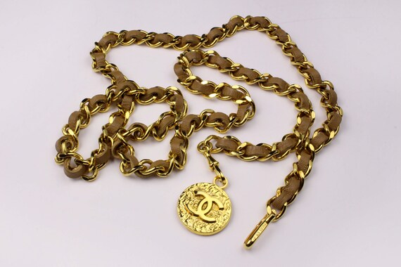 CHANEL Vintage 1982 Chain Interlaced Leather Logo Belt - Etsy