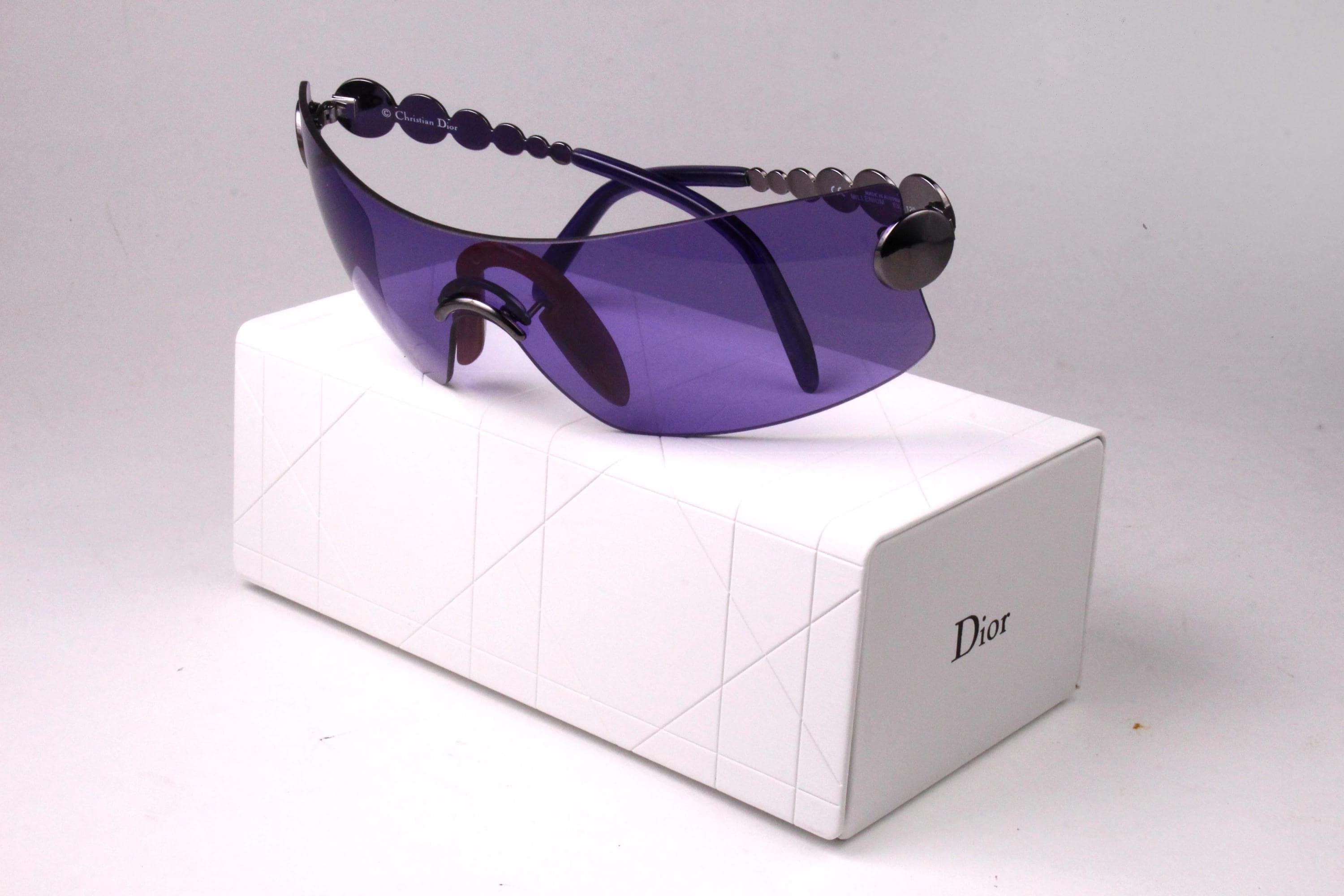 CHRISTIAN DIOR Vintage 2000's Millenium 83L Violet Mask Sunglasses