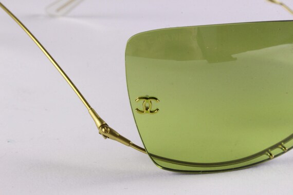 CHANEL Vintage Flexible Rimless Pearl Sunglasses … - image 7