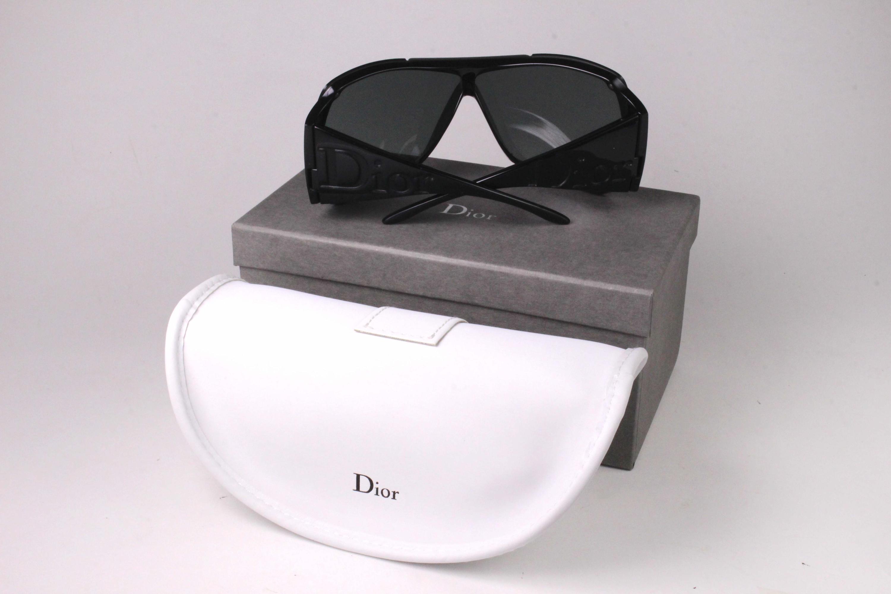 CHRISTIAN DIOR Vintage 2000&#39;s Sunglasses Black Black Overshine 1