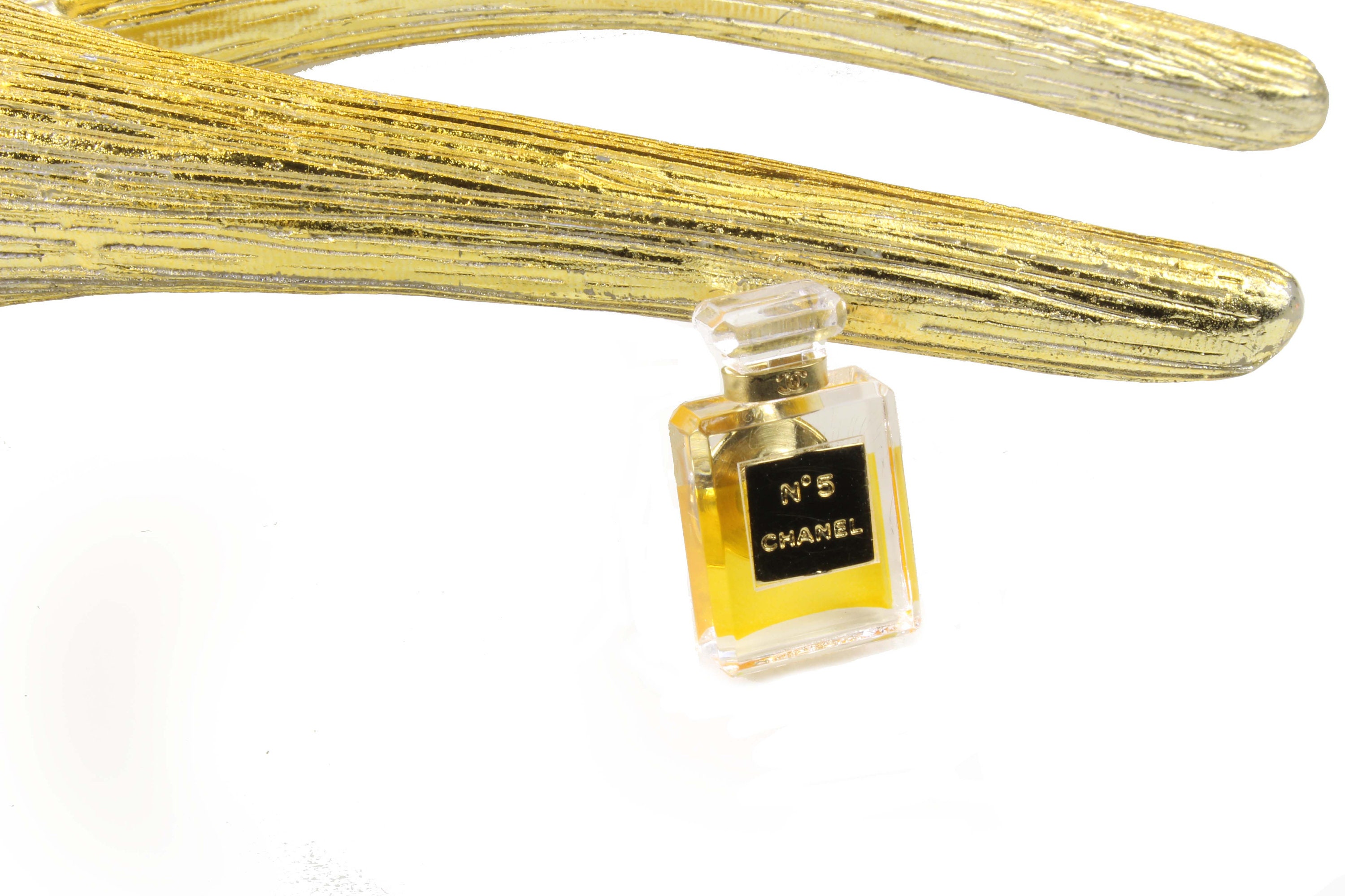 Chanel beaute N5 perfume bottle Pin brooch, Luxury, Accessories on Carousell