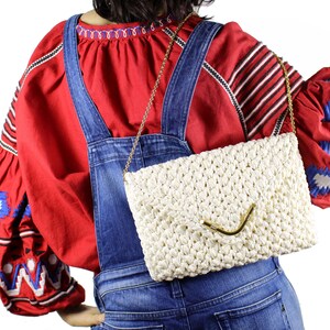 RODO Vintage White Raffia Envelope Bag