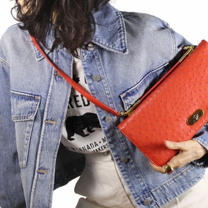 Vintage FIORENZA Carmine Color Ostrich Bag