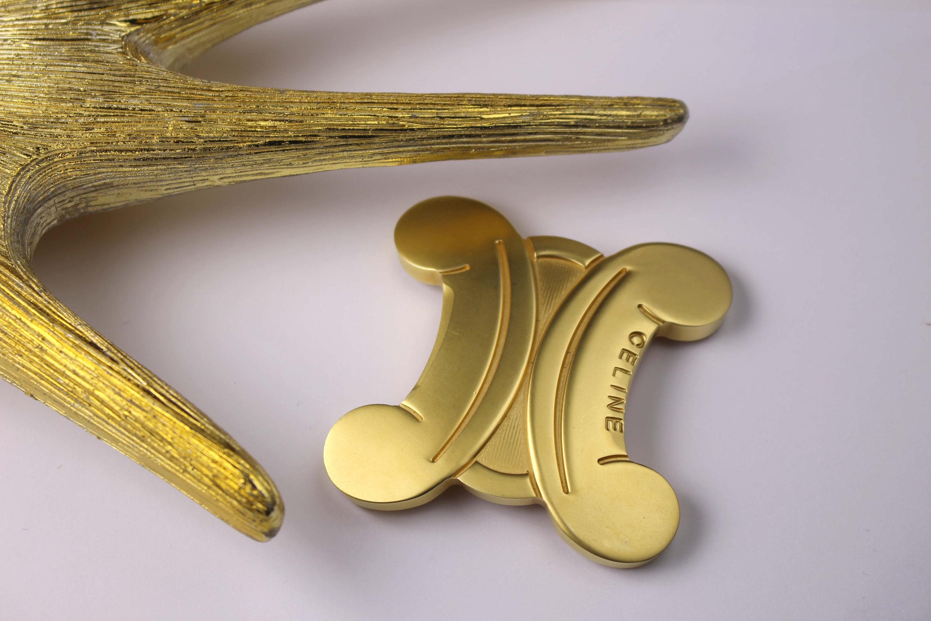 日本全国送料無料商品 特集 CELINE Vintage Large Logo Triomphe Brooch - Etsy アクセサリー