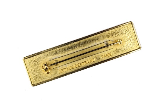 CHANEL Vintage Rectangular Logo Brooch - image 9