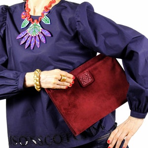 LOEWE Vintage Weinrot Wildleder Pochette Tasche