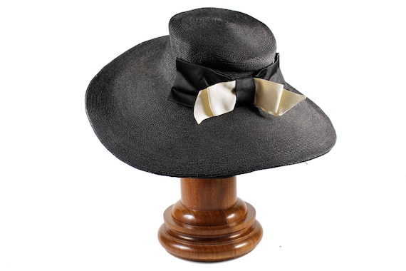 Vintage Wide Brimmed Hat Black Raffia