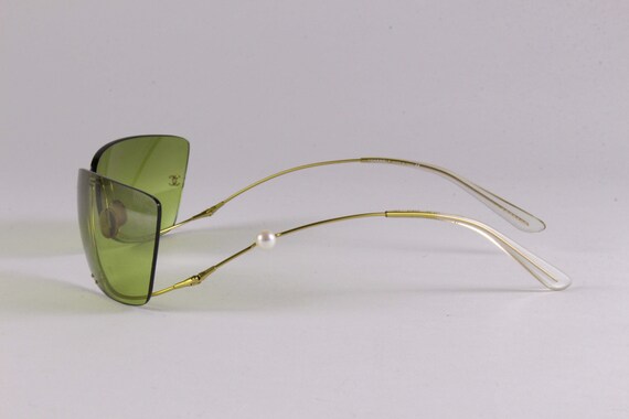 CHANEL Vintage Flexible Rimless Pearl Sunglasses … - image 3