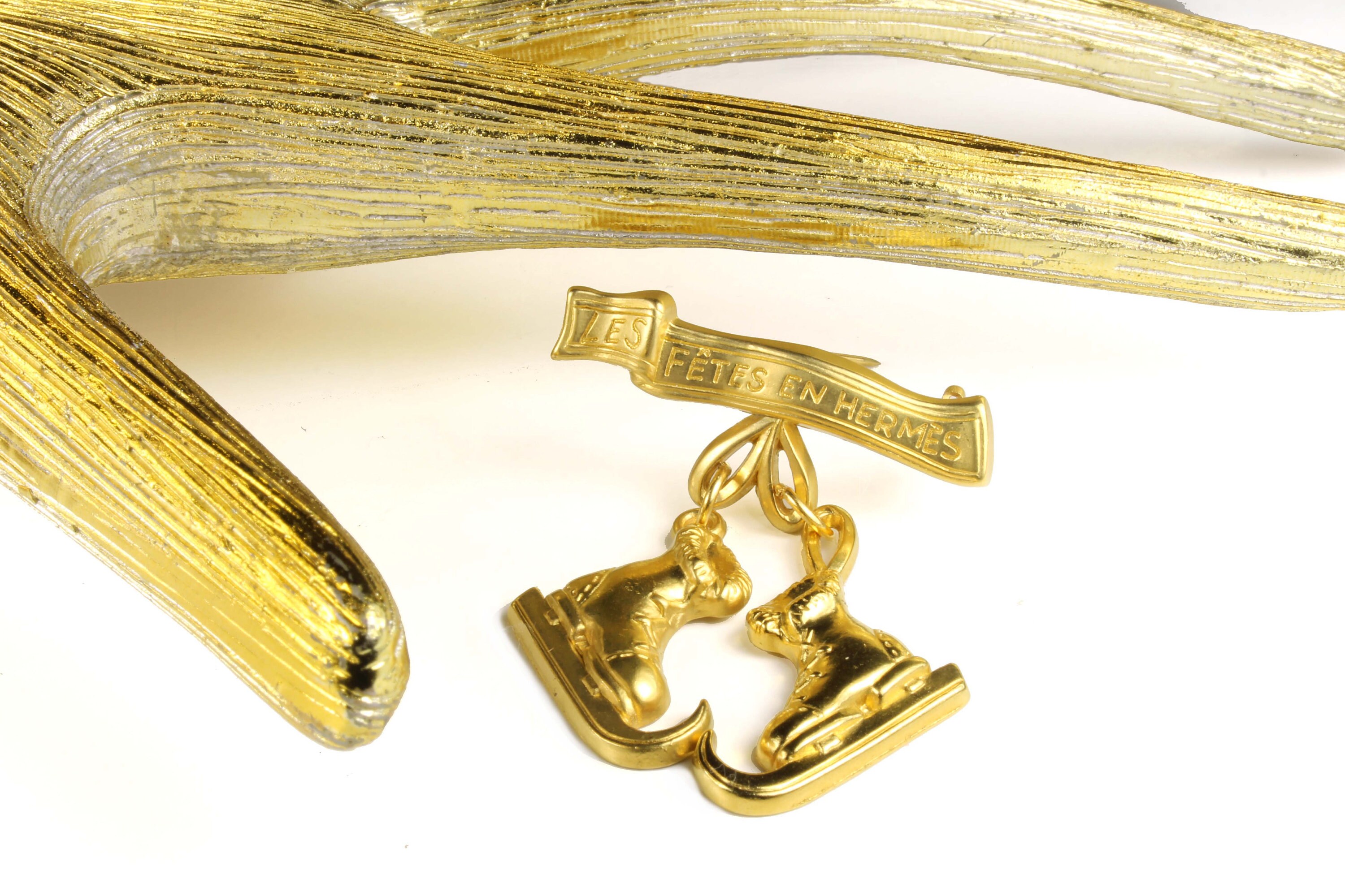 HERMES エルメス ピンバッジ ヴィンテージ HERMES Vintage Enamel Brooch - Etsy