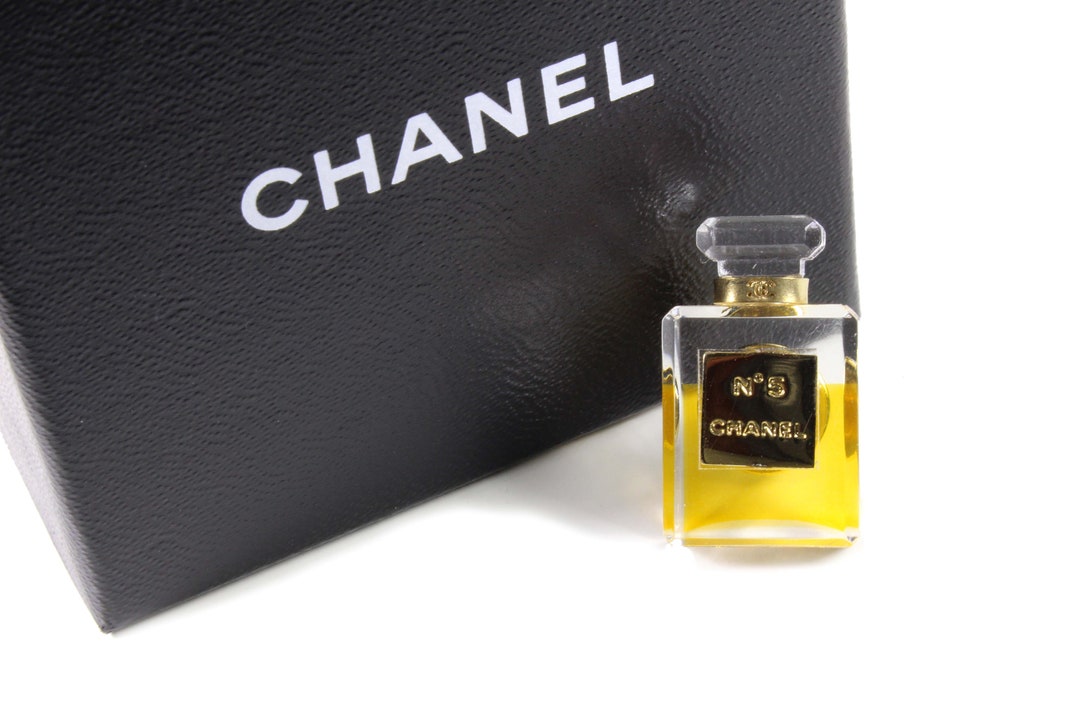 Vintage CHANEL No 5 PERFUME 1/3 Oz. & 2 1/4” Tall Bottle and Box - Ruby Lane