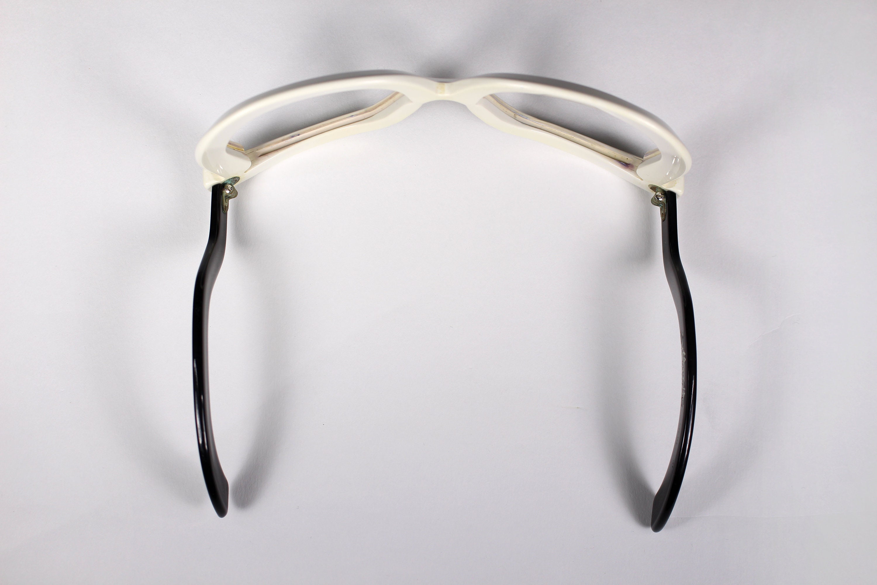 SILHOUETTE Futura Vintage 70 display picture 1
