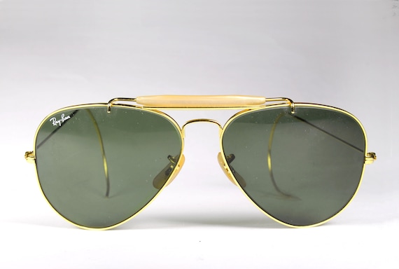 RAY BAN Vintage 90's Aviator Sunglasses 