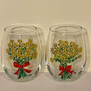 Flower Bouquet - Set of 2 - Hand Painted Glasses