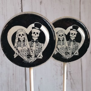 Halloween Wedding Favor Lollipops, Skeleton Bride and Groom Black and White, Set of 6 Edible Image Lollipops, Gothic Wedding, Black Wedding image 1
