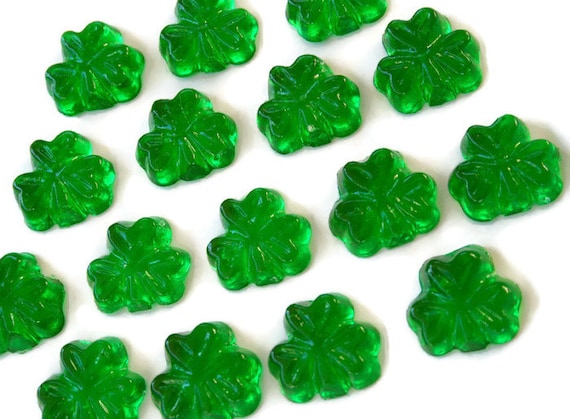 Green Candy Shamrocks - St. Patricks Day Hard Candy - 16 Candy Pack - Cake Decorations, Irish Wedding Favors, Party Favors, Celtic Wedding