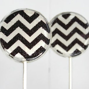 White Chevron Wedding Favor Lollipops White and Black  30 Lollipop Pack White Wedding Favors Diva Party Favors, White Chevron Wedding Design