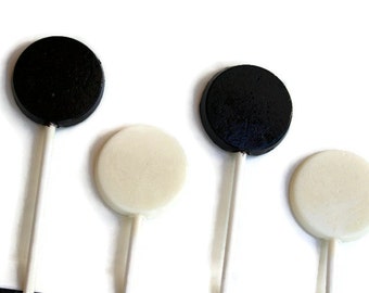 Black and White Wedding Favor Lollipops -  Flat Round Candy Lollipops  - 30 Lollipop Pack - Cake Decorations, Wedding Favors, Party Favors