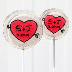 Red Tattoo Hearts Wedding Favor Lollipops Set of 5, Hand Painted Edible Image, Custom Wedding Favors Lollipops, Tattoo Wedding Favors image 1