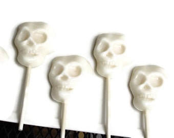 White Halloween Skull Lollipops - Peppermint Flavor Hard Candy - 6 Lollipop Pack -  Cake Decorations, Wedding Favors, Halloween Party Favors