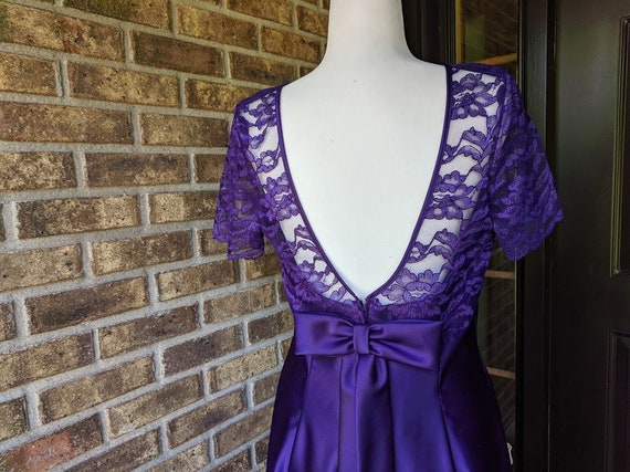 purple lace Bridesmaid dress By Alfred Angelo 199… - image 4