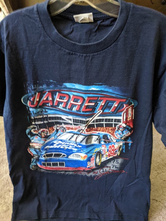 Vintage Nascar T shirt Jarrett  2000 size M..35.00