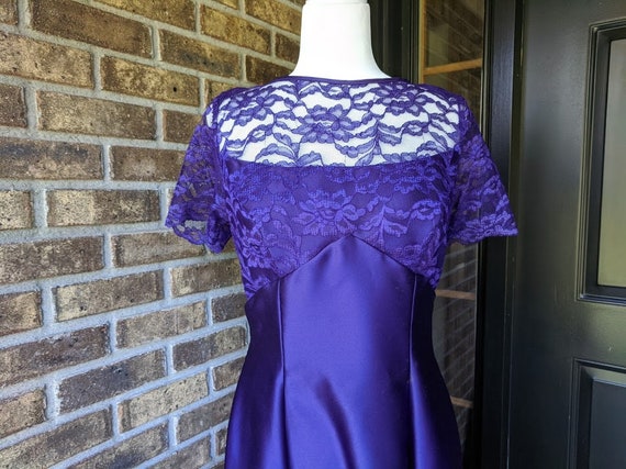 purple lace Bridesmaid dress By Alfred Angelo 199… - image 2
