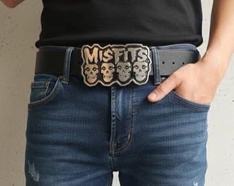 Cinturón de cuero con hebilla de calavera Misfits - Accesorio punk de terror hecho a mano