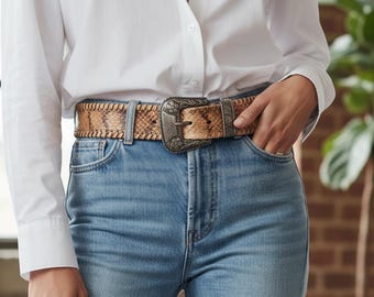 Cinturón de piel de serpiente auténtica hecho a mano para mujer - Cinturón de piel de pitón estilo bohemio estilo occidental - Cinturón con hebilla artesanal en relieve