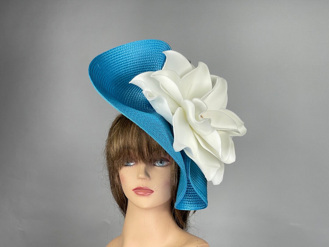 Kentucky Derby Fascinator: Blue Headband With White Flower  display picture 3