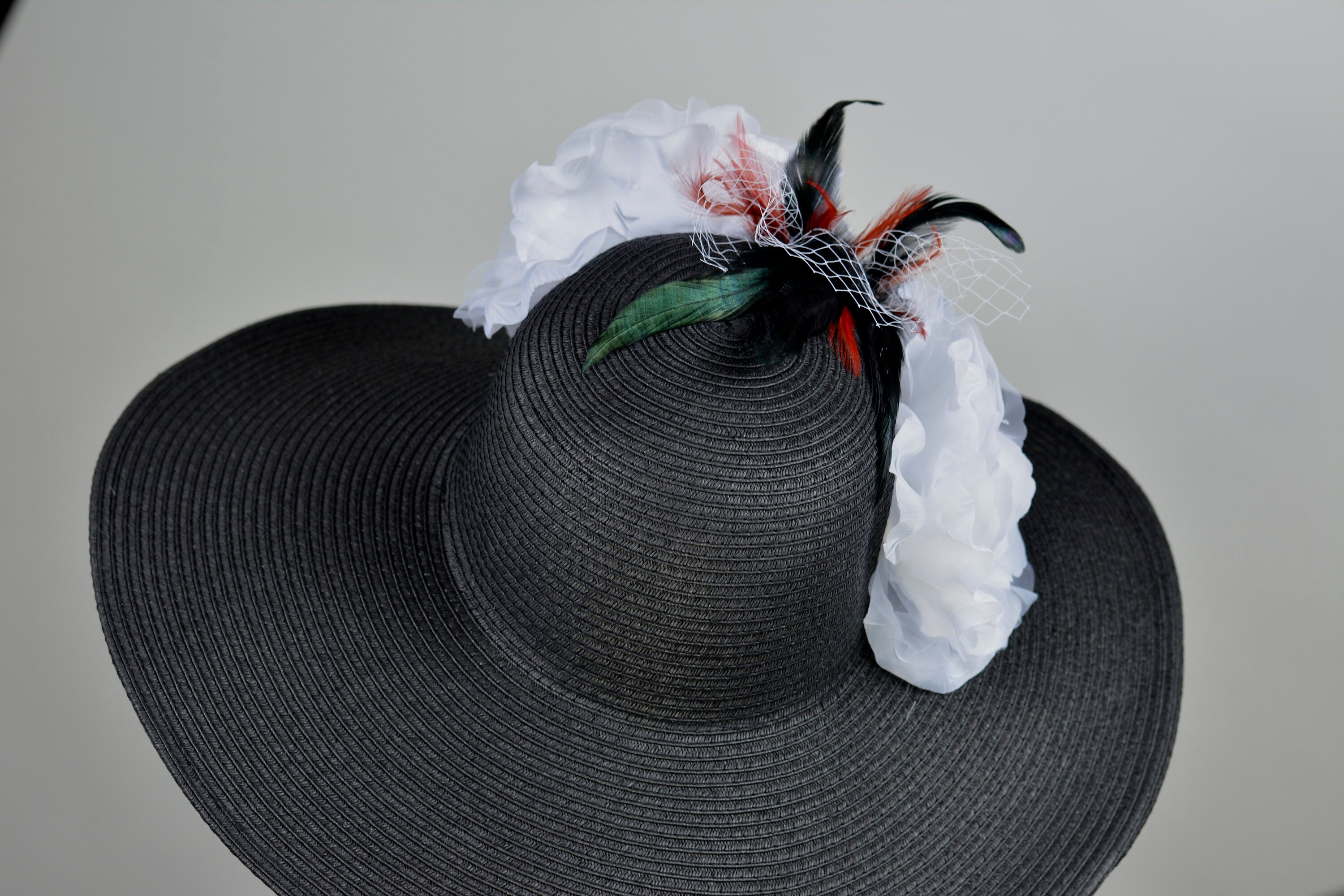 SALE Black Wide Brim Kentucky Derby Hat: White Organza  display picture 2