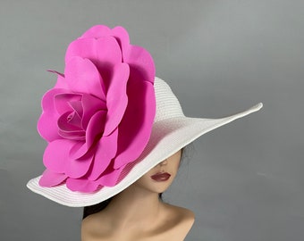 SALE Off White Hot Pink Derby Woman Kentucky Derby Horse Racing Party Event Hut Tea Party Hut mit breiter Krempe