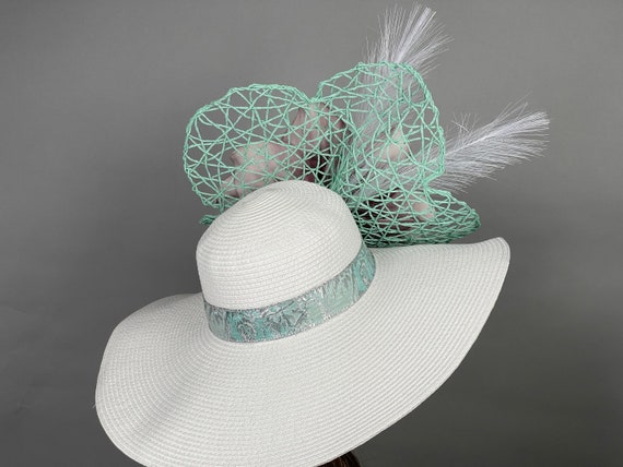 Showstopping Fabulous Avant Garde White Floppy Wide-Brim Hat Kentucky Derby Tea M839( White )Vintage Kentucky Derby, Church, Wedding, Easter  main image 2