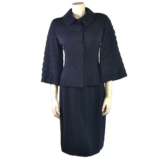 Vintage 1940s Lilli Ann Suit in Navy Blue