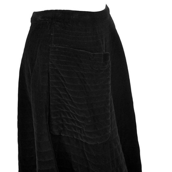 1950s Vintage Black Velvet Evening Skirt - image 3