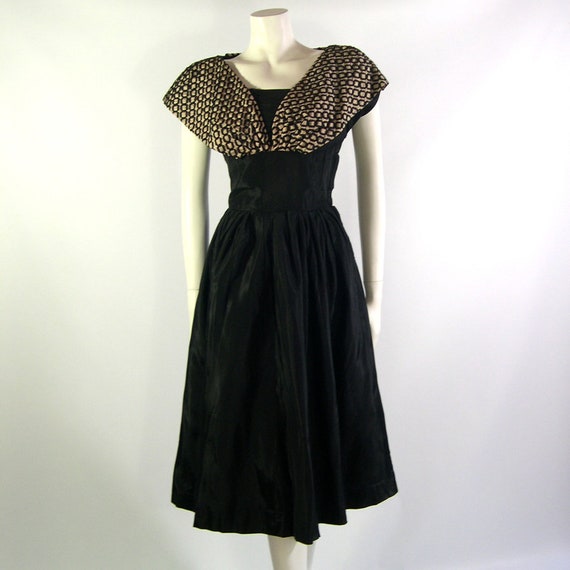 1950s Vintage Cocktail Evening Dress - image 2