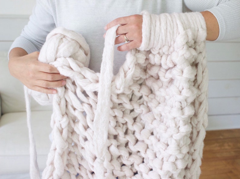 Knitting Kit // Arm Knitting Kit // Throw Blanket // Chunky Throw // Knit Blanket // DIY Kit // 36 by 55 // FREE SHIPPING // Simply Maggie image 3