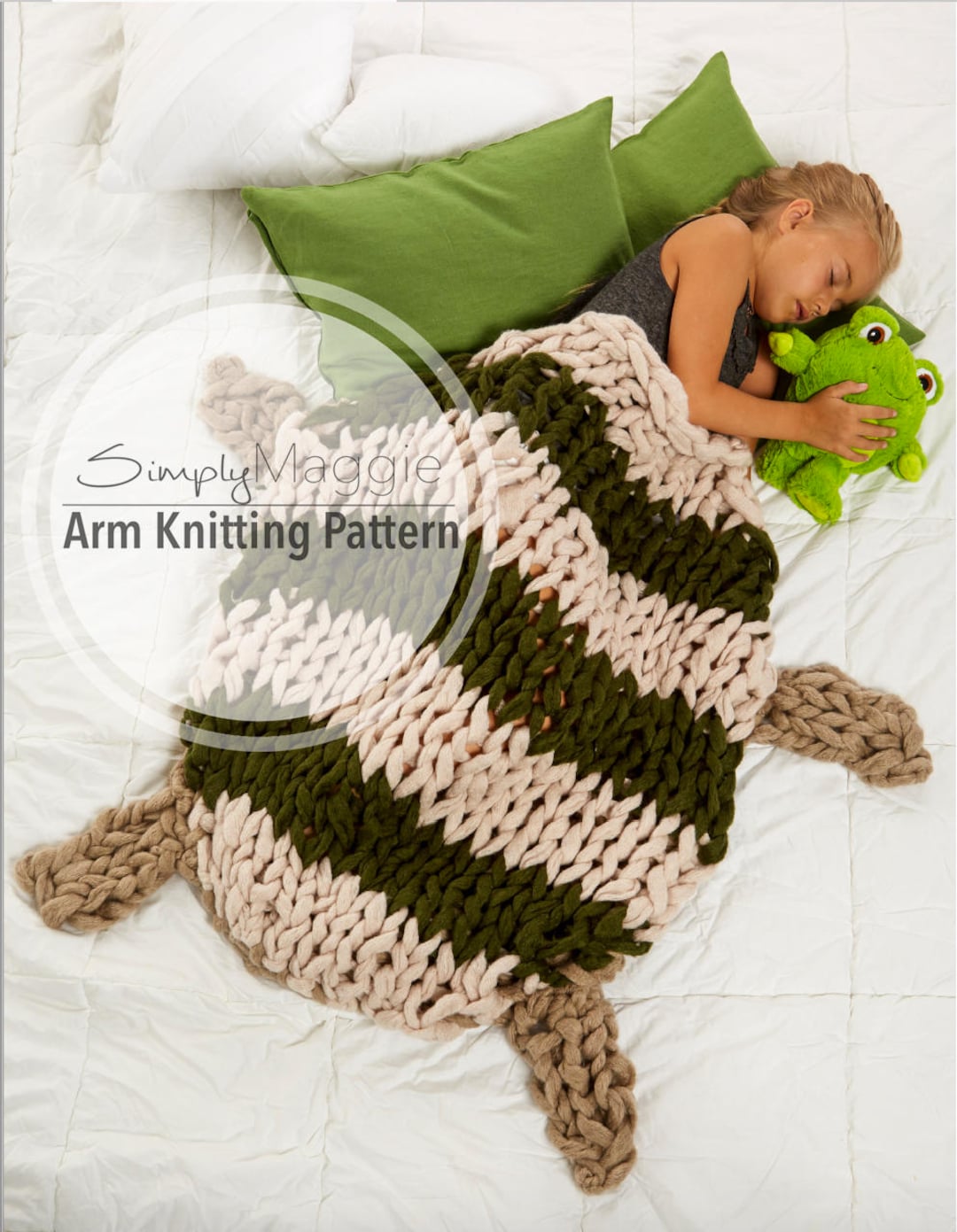 How to Arm Knit With Thin Yarn, Including Blanket Pattern - Simply Maggie 