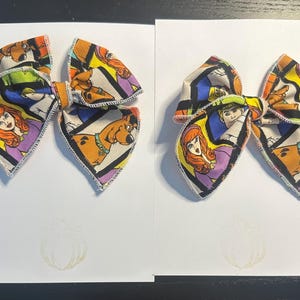 TV Cartoon Character Dog and Gang small sailor bow on clip!