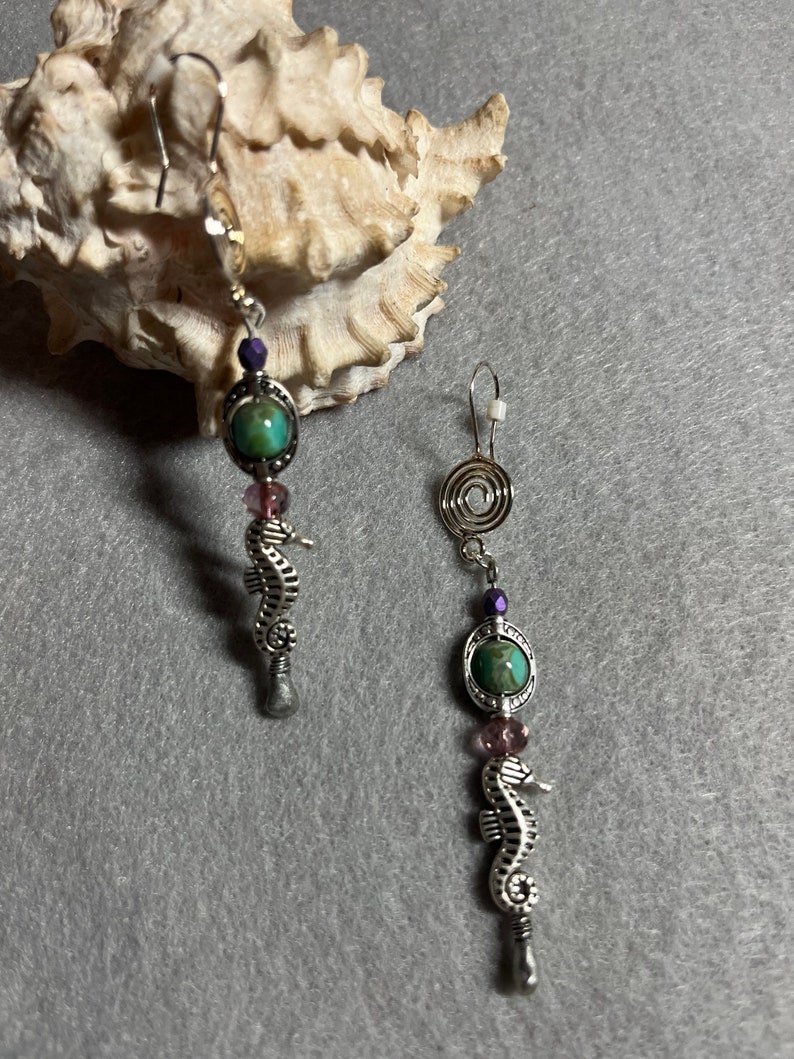 Sea horse earrings image 1