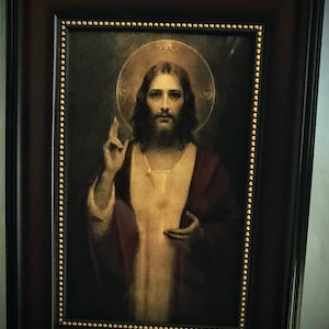 Sacred Heart of Jesus print in frame